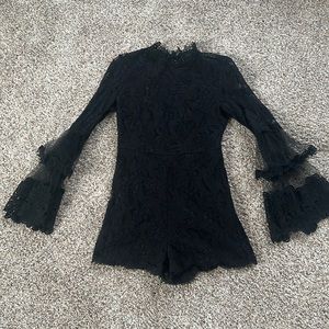 Black Vici small romper lace with sheer long sleeves